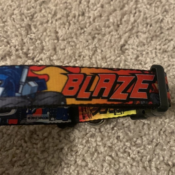 Brand new w/o tags dog/cat collar Nickelodeon brand from the show “Blaze” - Picture 3 of 4